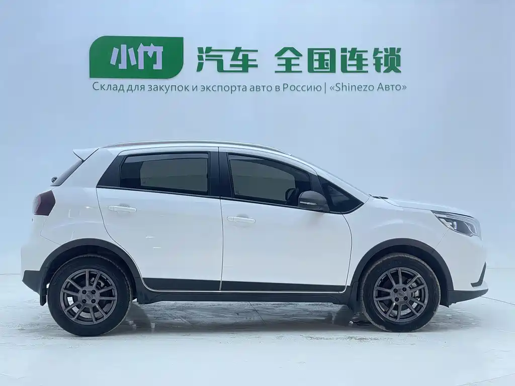 Geely Vision X3 — миниатюра 7