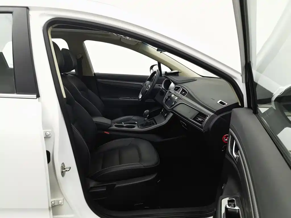 Geely Emgrand GS — миниатюра 23