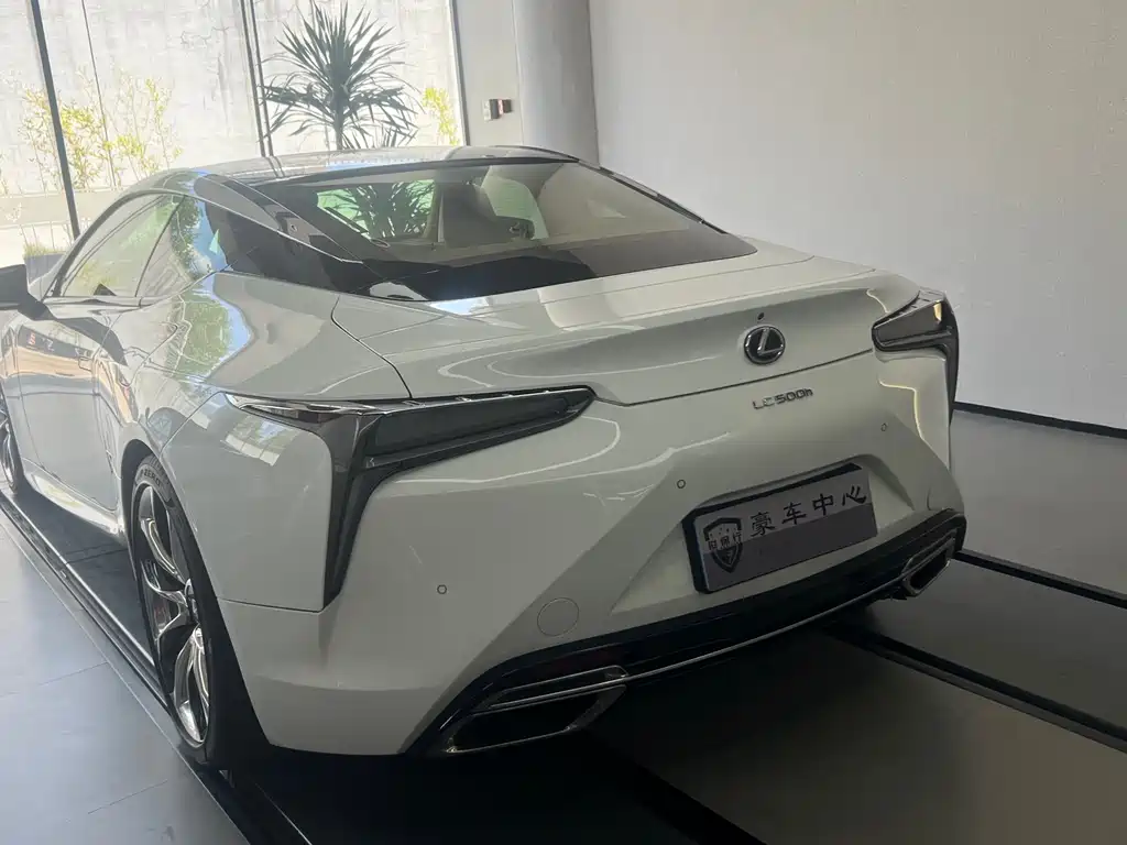 Lexus LC 2018 500h Sport
