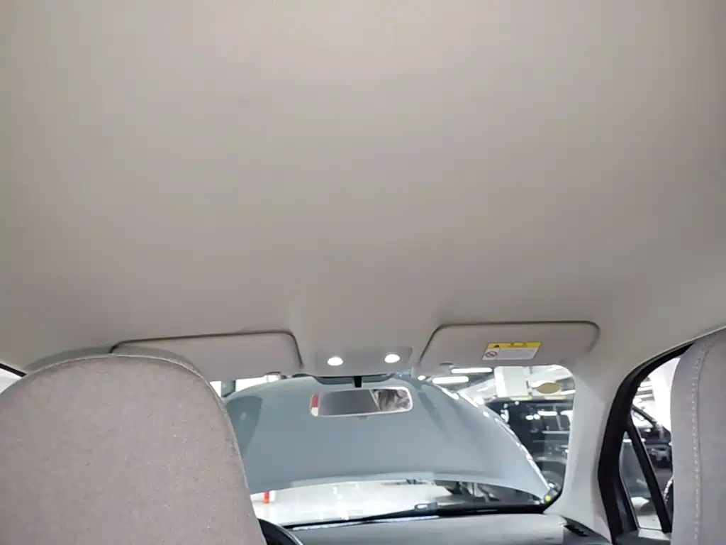 Leapmotor Leapmotor T03 — миниатюра 18