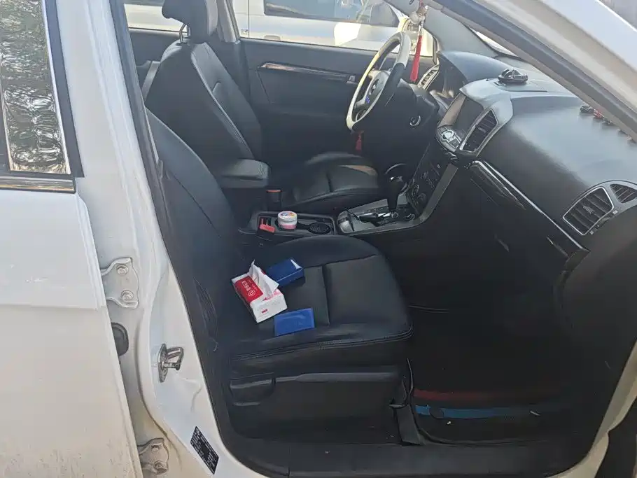Chevrolet Captiva — миниатюра 8