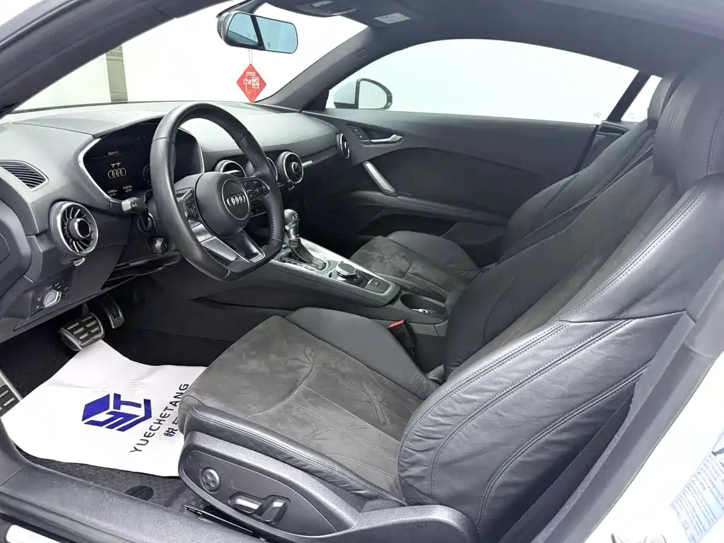 Audi TT 2015 TT Coupe 45 TFSI