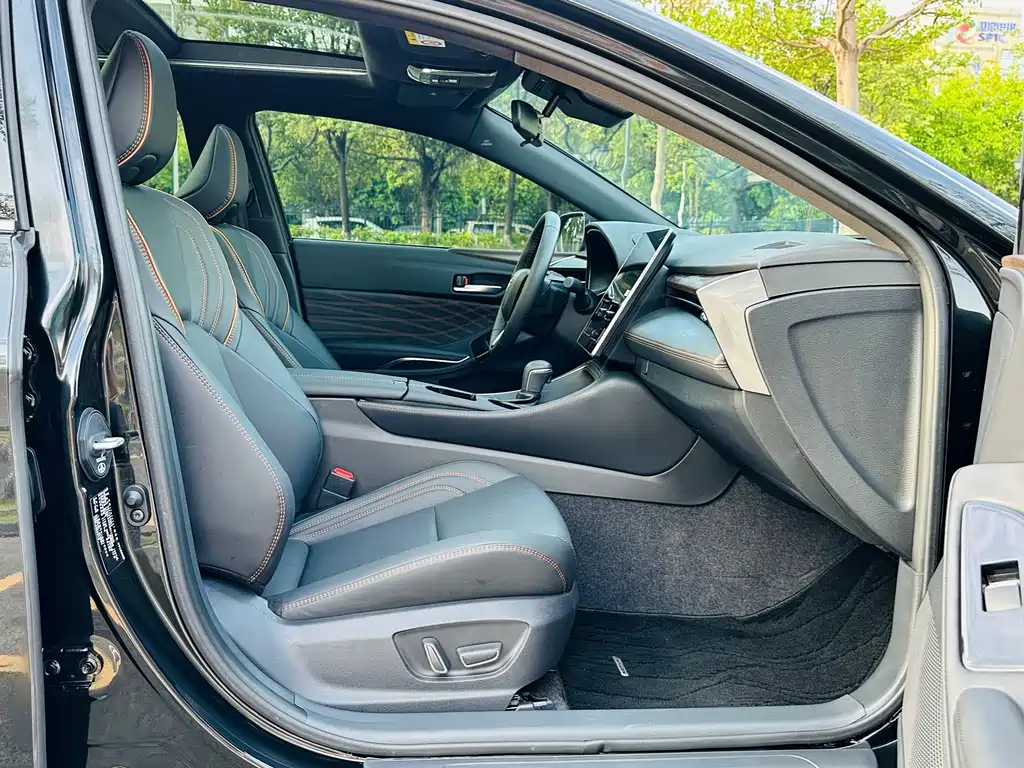 Toyota Avalon — миниатюра 17