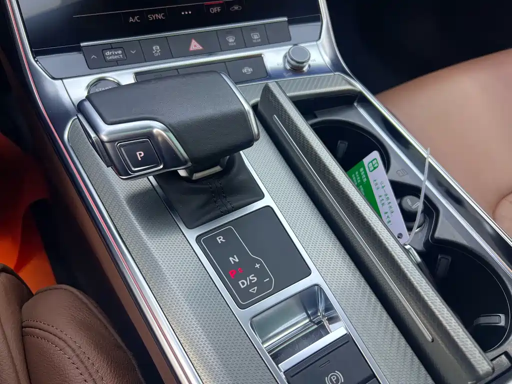 Audi A6L — миниатюра 16