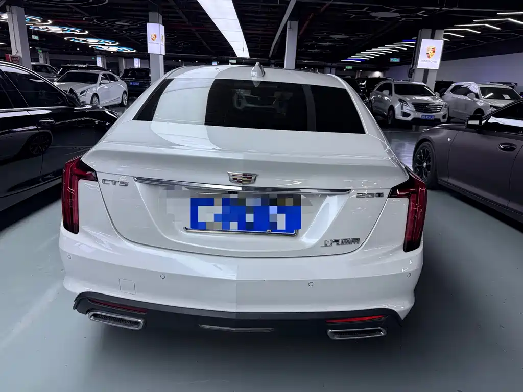 Cadillac CT5 — миниатюра 17