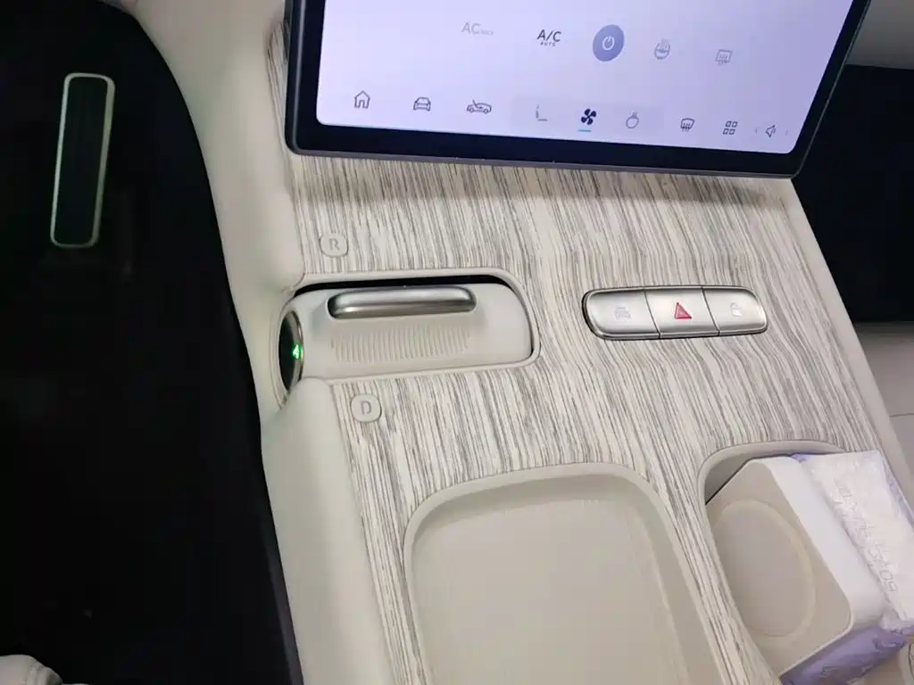 NIO ET7 — миниатюра 14
