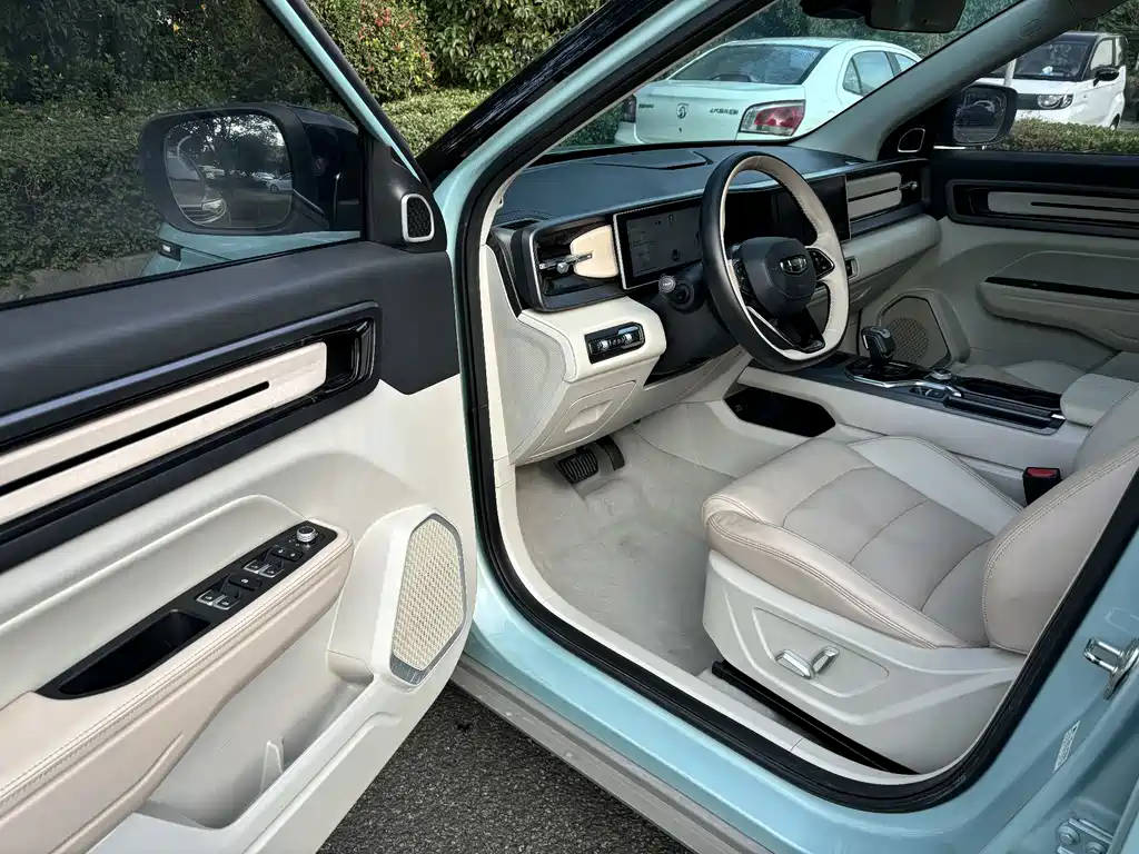 GEELY AUTOMOBILE GEELY ICON