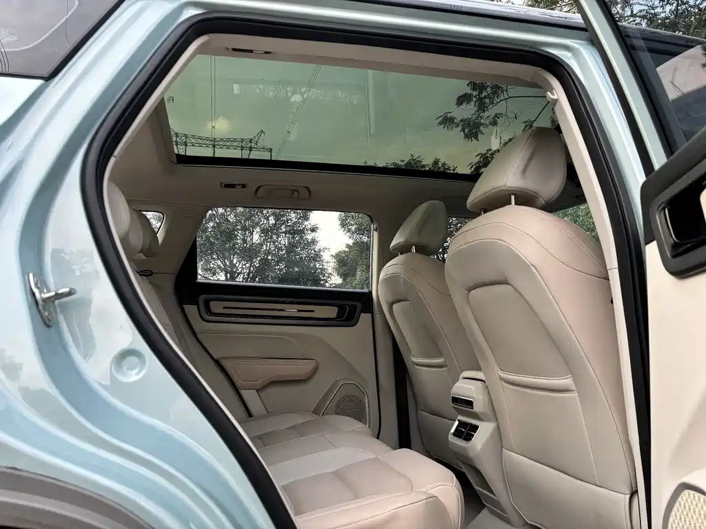 GEELY AUTOMOBILE GEELY ICON