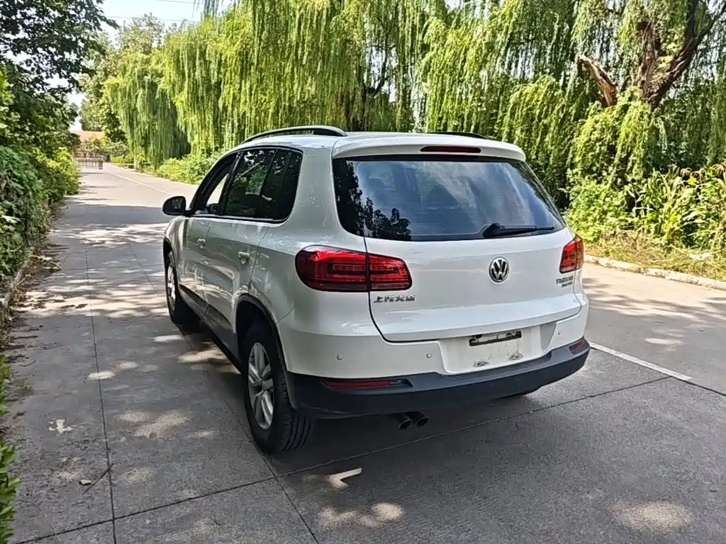 Volkswagen Tiguan — миниатюра 5