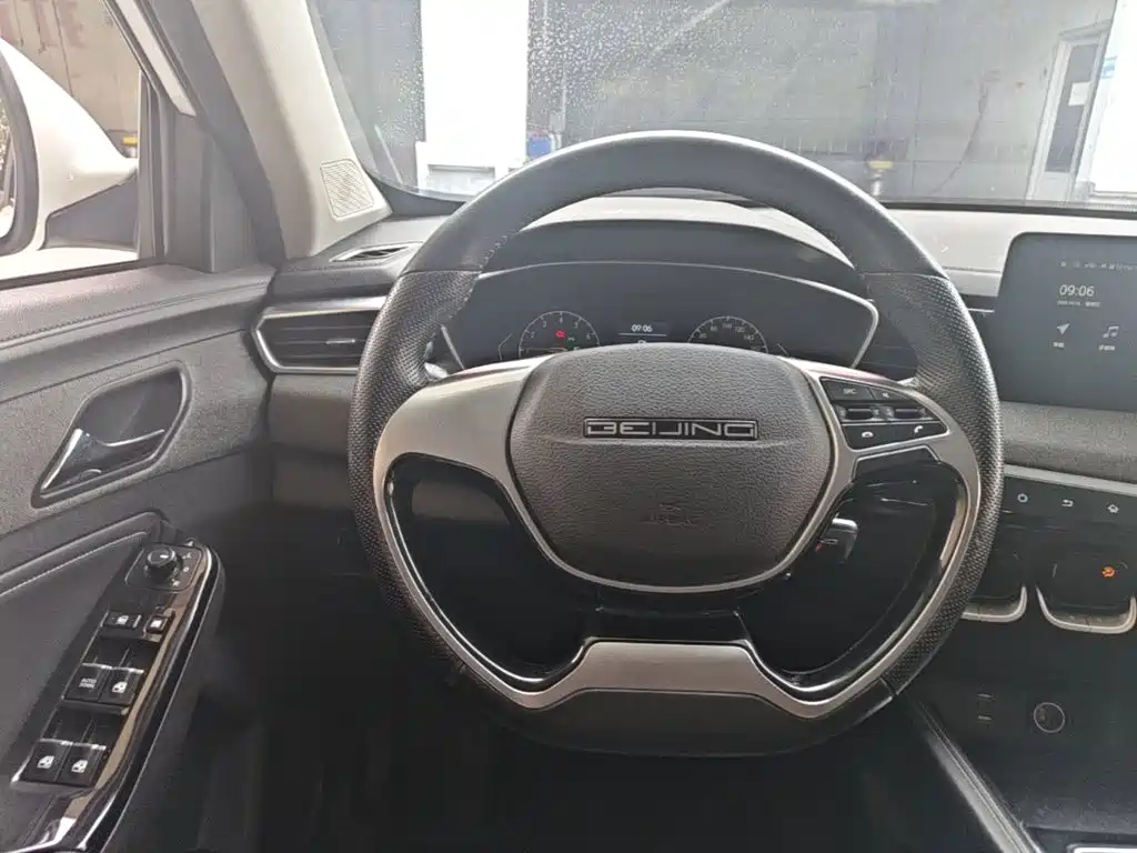 BAIC X3 — миниатюра 11