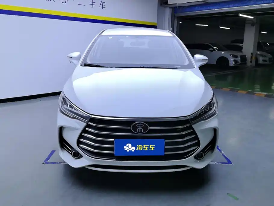 BYD MAX — миниатюра 2