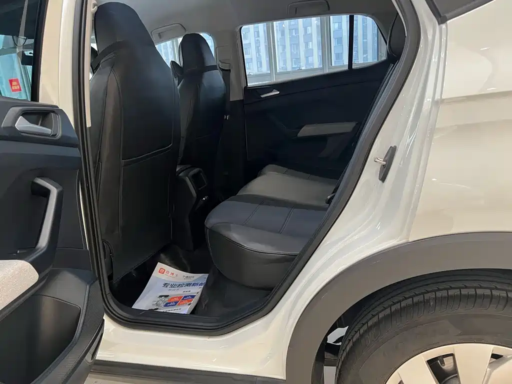Volkswagen Tharu — миниатюра 3