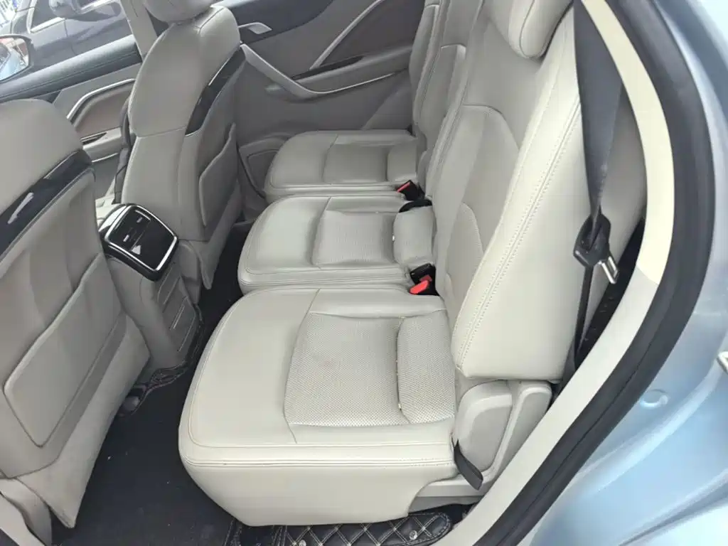 Geely Jia Ji — миниатюра 17