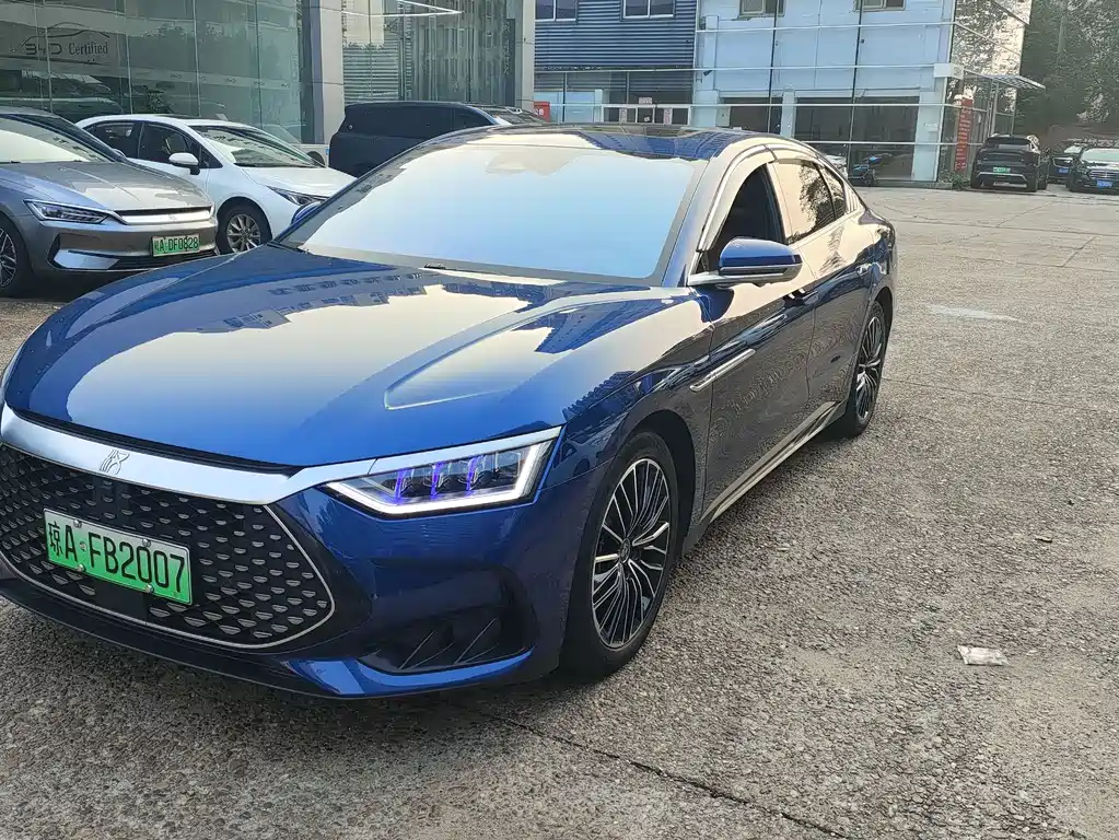 BYD Han — миниатюра 2