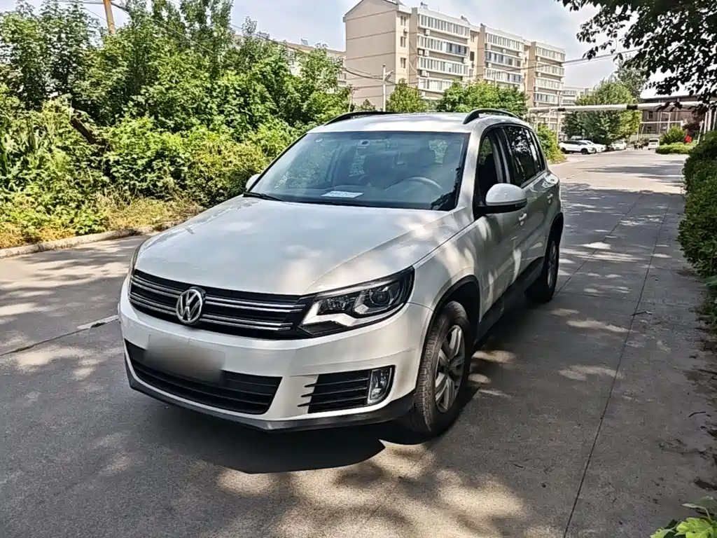 Volkswagen Tiguan — миниатюра 2