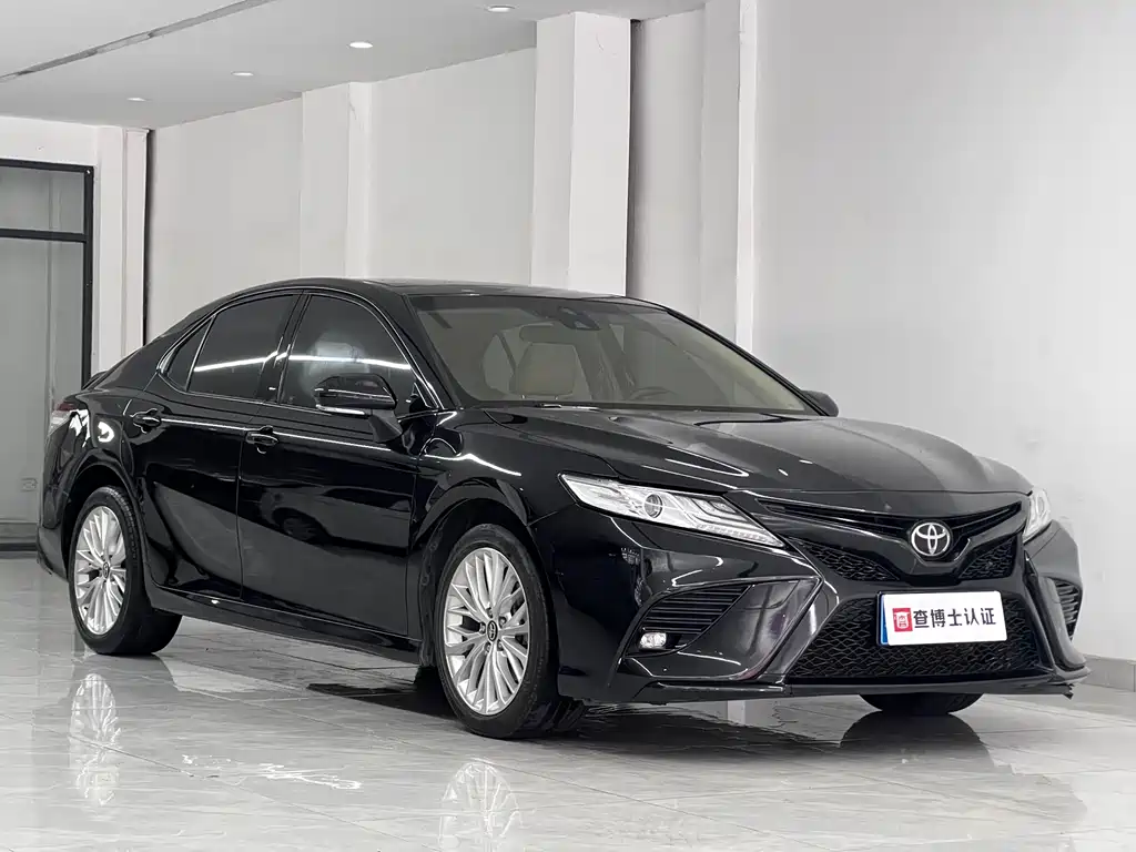 Toyota Camry 2019 2.5G Luxury VI