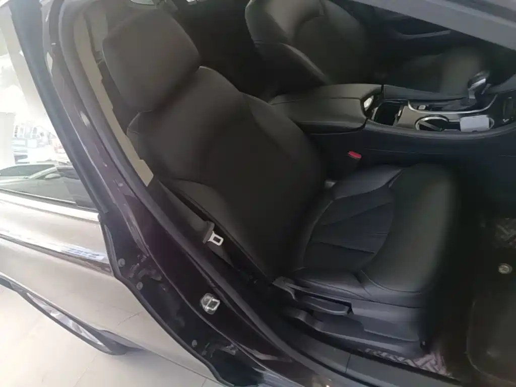 Buick Envision Plus — миниатюра 25