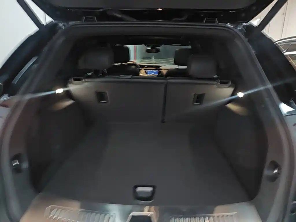 Cadillac XT5 — миниатюра 19