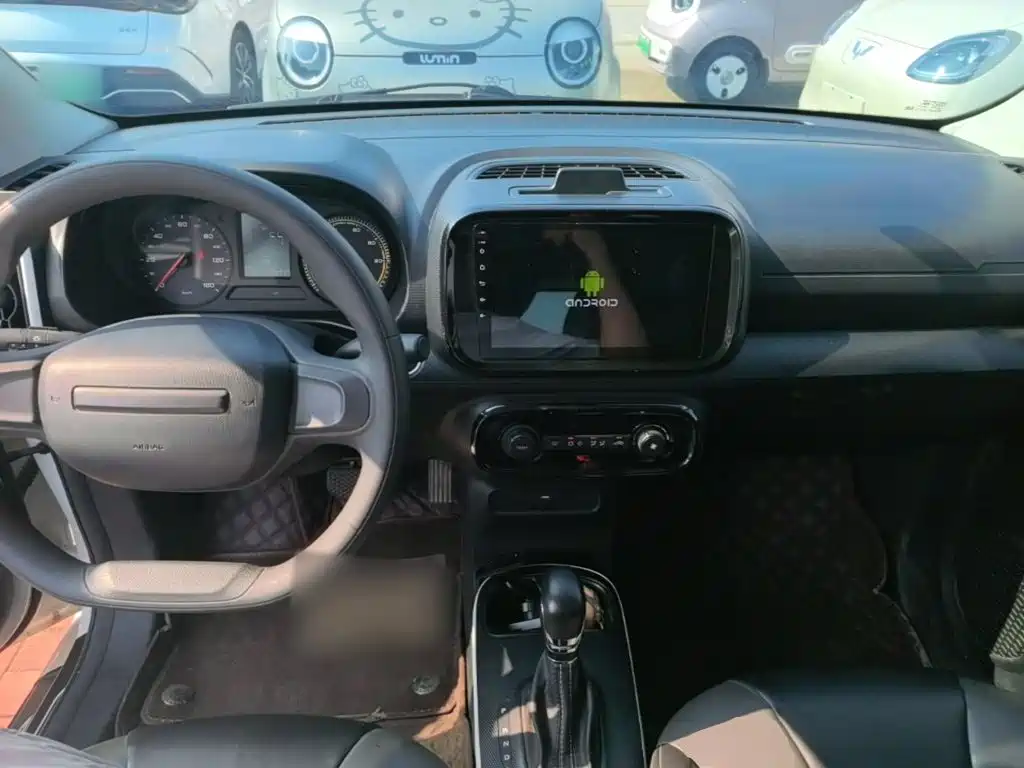 Roewe Clever — миниатюра 10