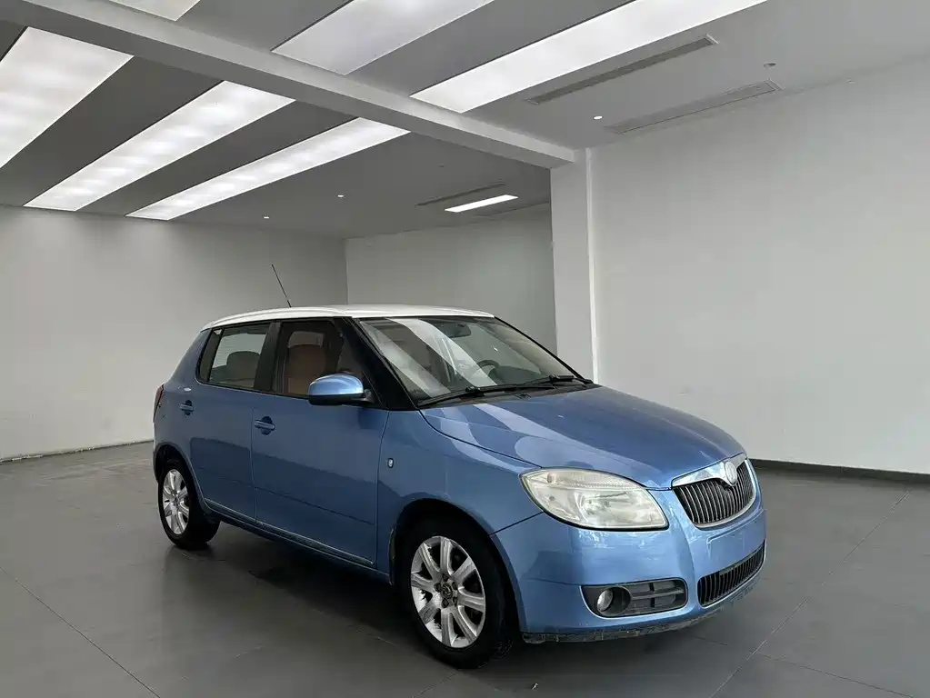 Skoda Fabia — миниатюра 3