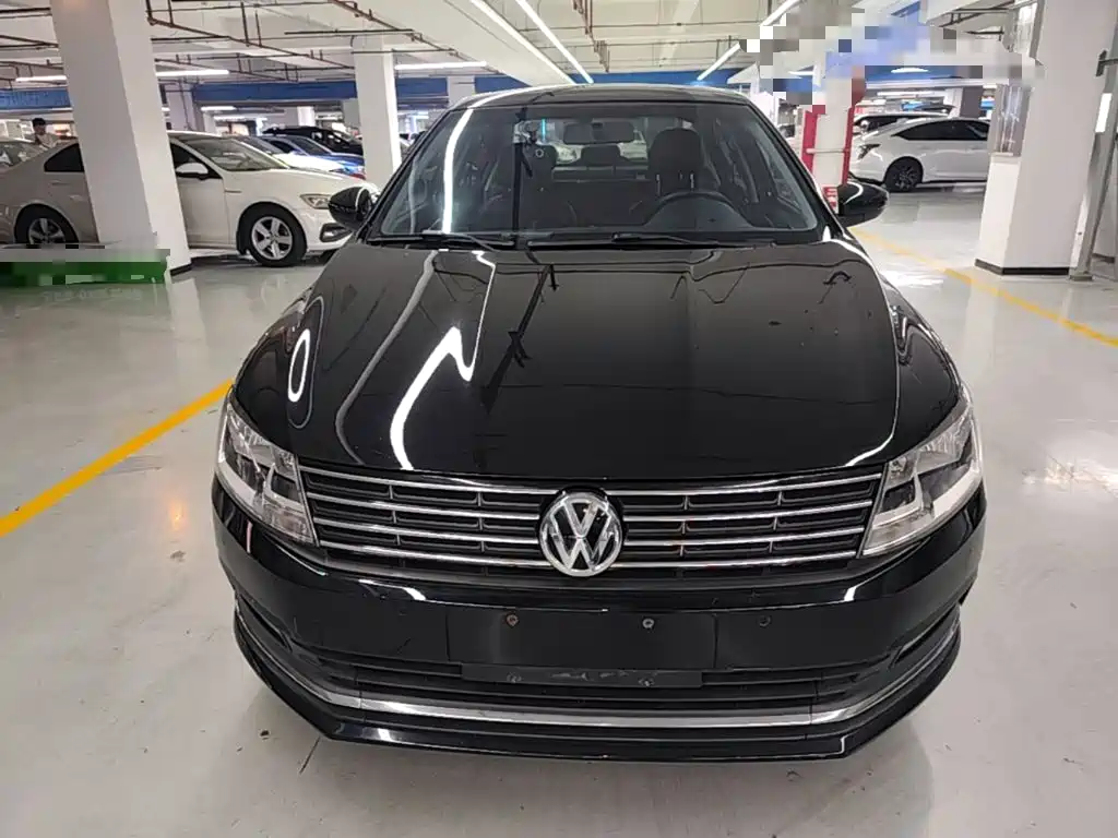 Volkswagen Lavida — миниатюра 3
