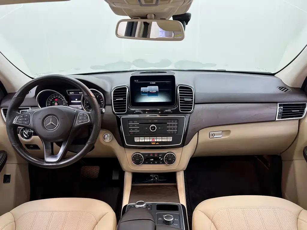 Mercedes-Benz GLE (Import) — миниатюра 16