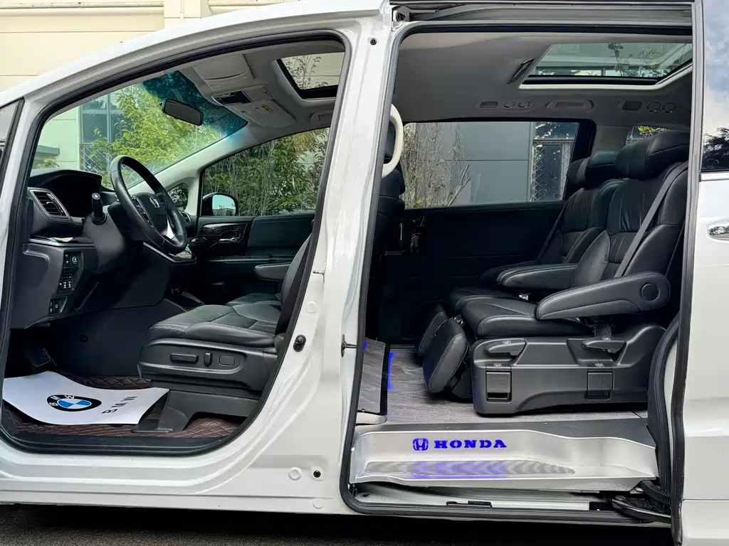 Honda Odyssey — миниатюра 4