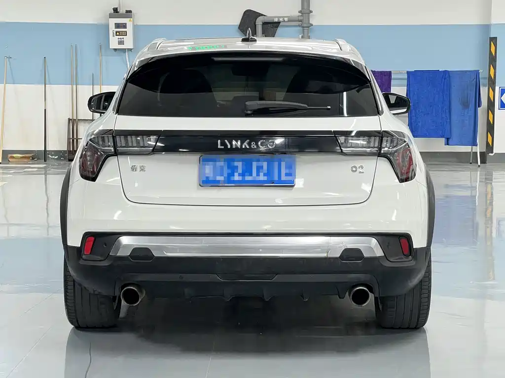 Lynk & Co 02 — миниатюра 4