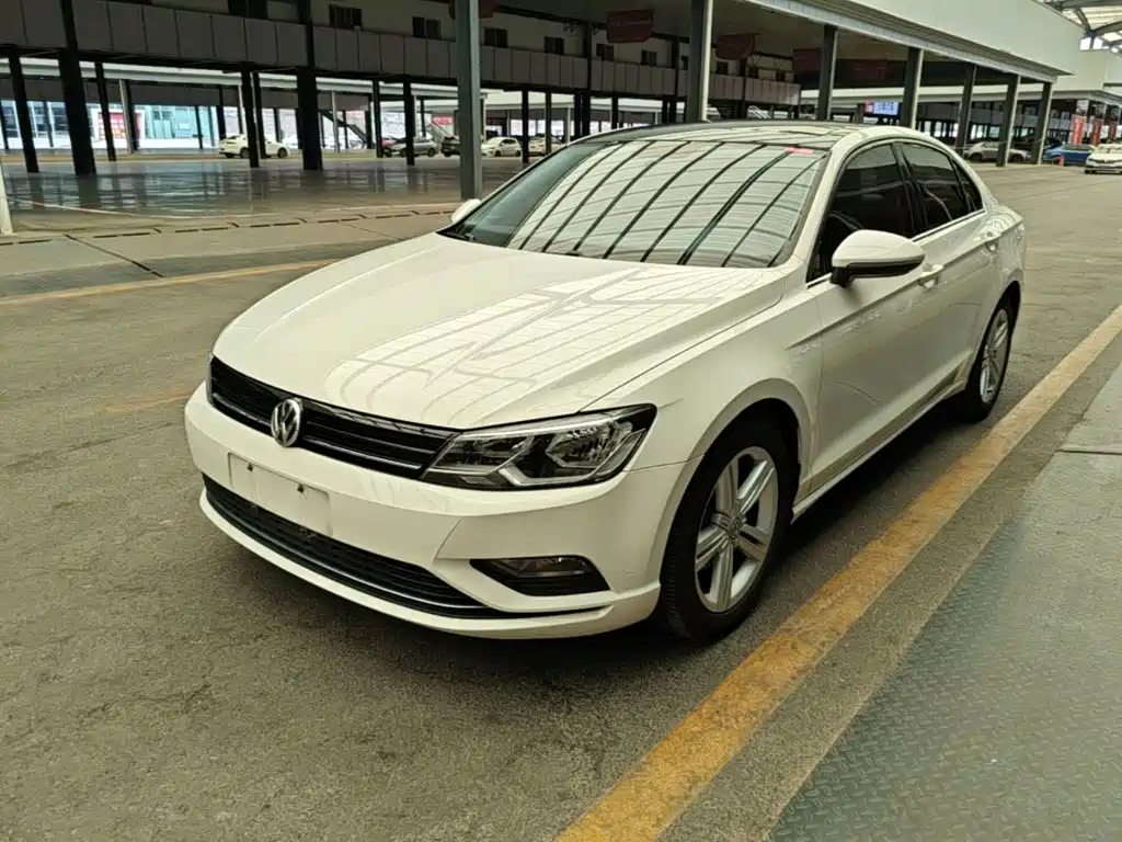 Volkswagen Lamando