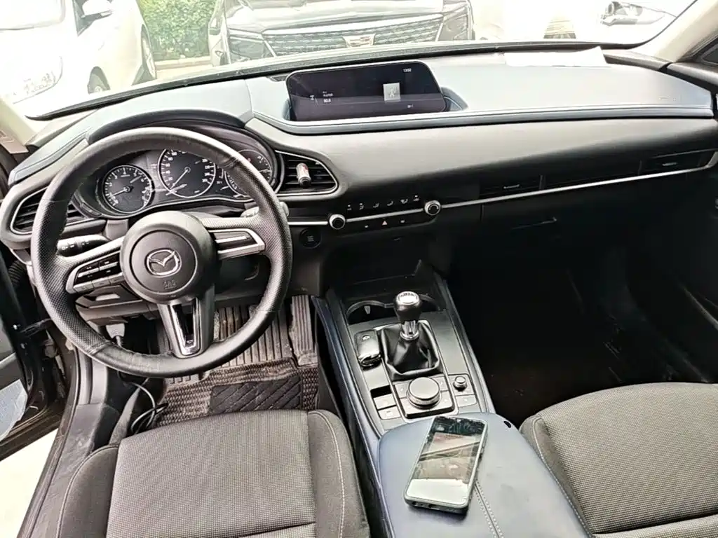 Mazda CX-30 — миниатюра 10
