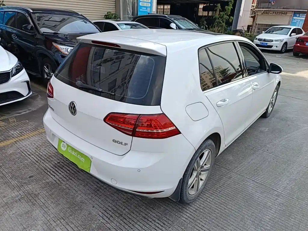 Volkswagen Golf — миниатюра 5