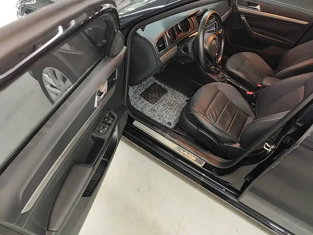 Volkswagen Lavida — миниатюра 16