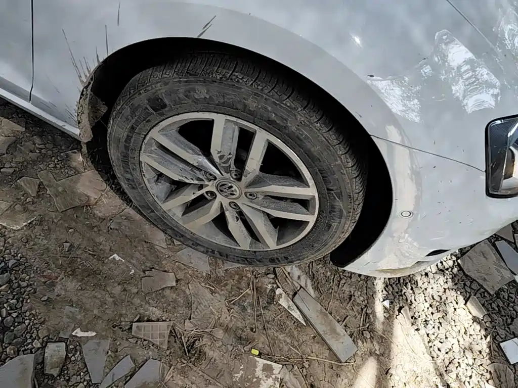Volkswagen Golf — миниатюра 12