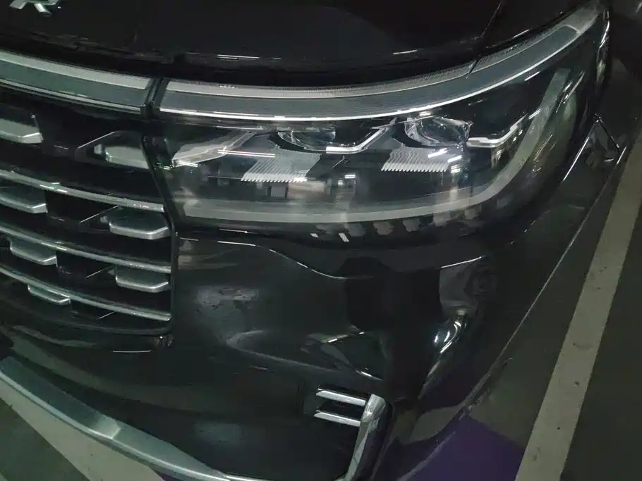 Ford Explorer — миниатюра 5