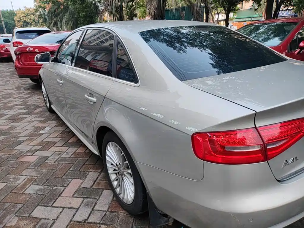Audi A4L — миниатюра 5