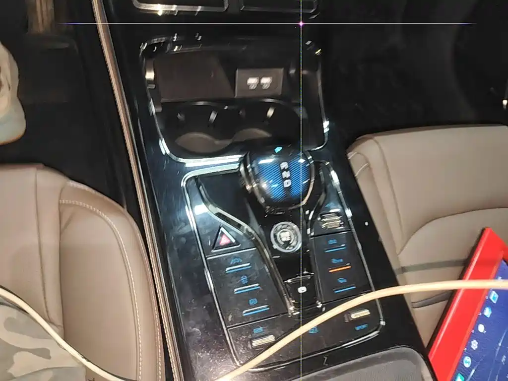BYD Han — миниатюра 14