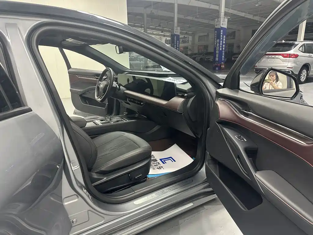 Ford Mondeo — миниатюра 13
