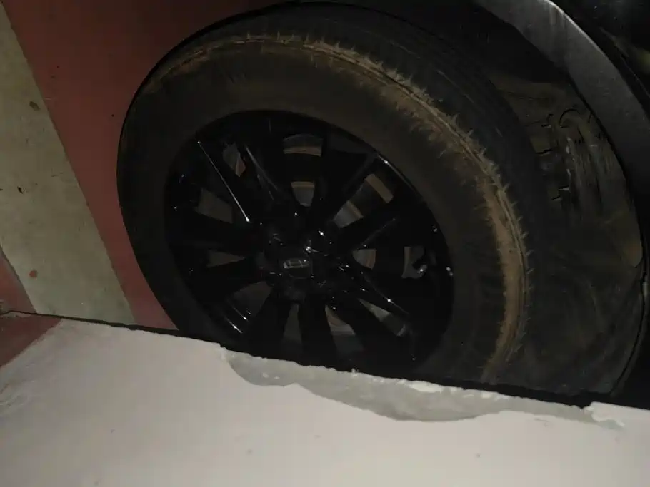 Geely Boyue — миниатюра 6