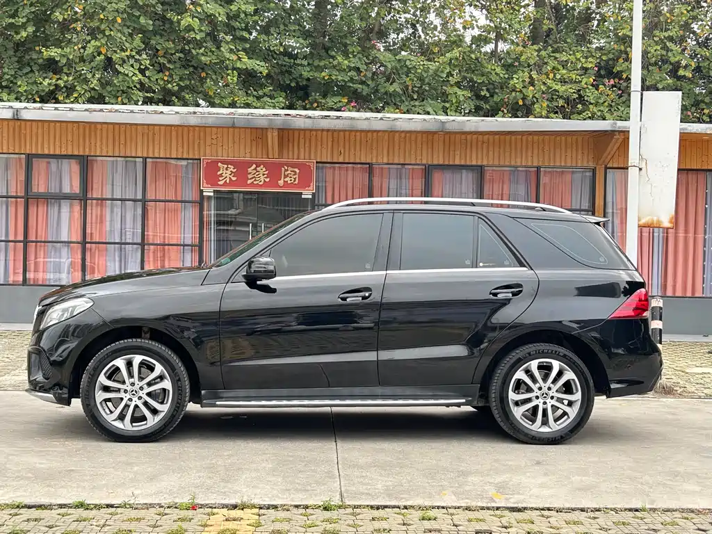 Mercedes-Benz GLE 2016 GLE 320 4MATIC Luxury