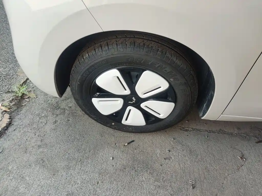 Wuling MINIEV — миниатюра 23