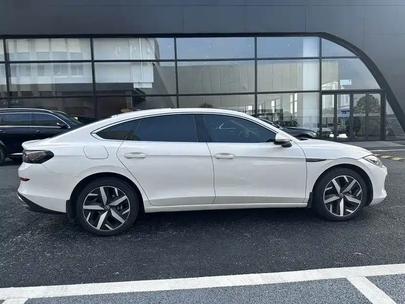 Volkswagen Lamando 2022 L 280TSI DSG