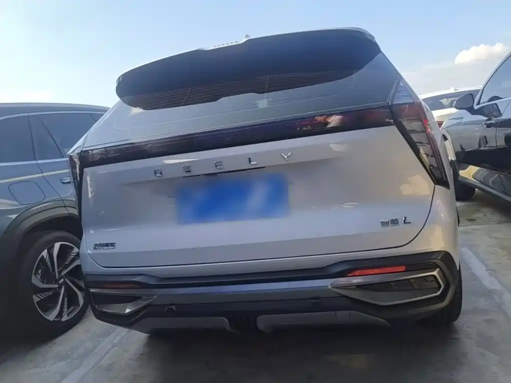 Geely Boyue L — миниатюра 6