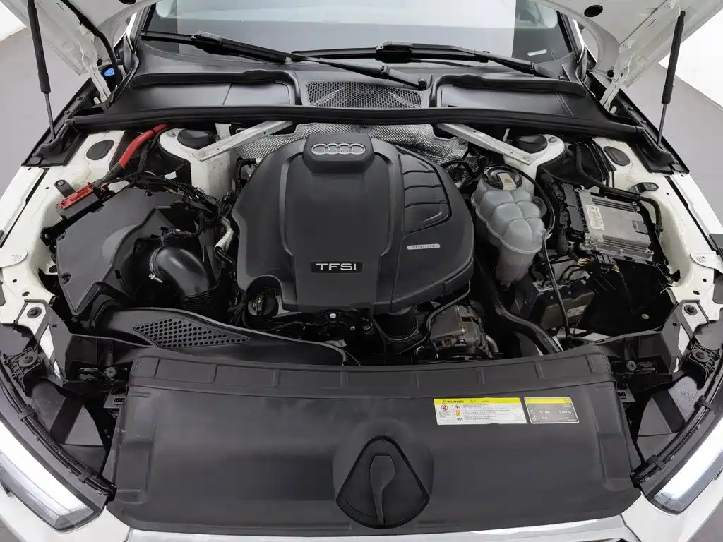 Audi A4L — миниатюра 6