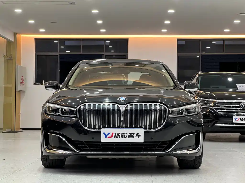 BMW 7 Series 7 2021 740Li Lead Luxury