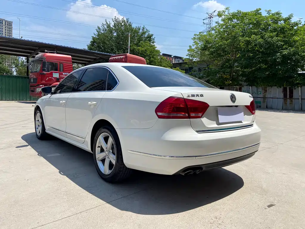 Volkswagen Passat 2014 1.8TSI DSG