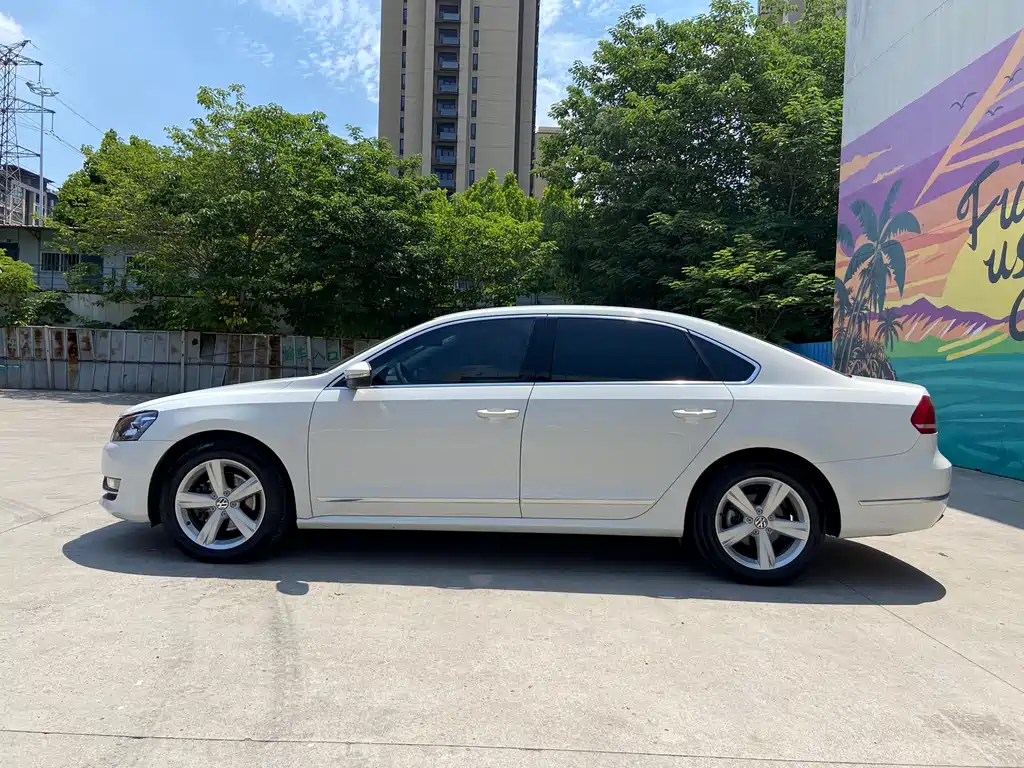 Volkswagen Passat 2014 1.8TSI DSG