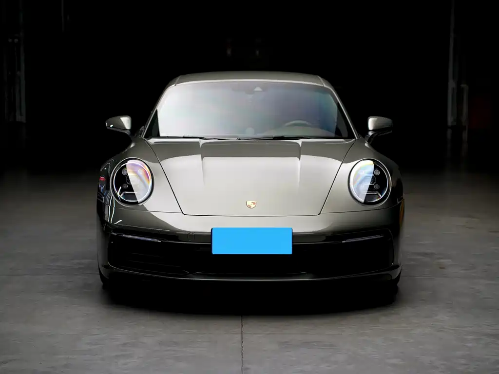 Porsche 911 2023 Carrera 3.0T