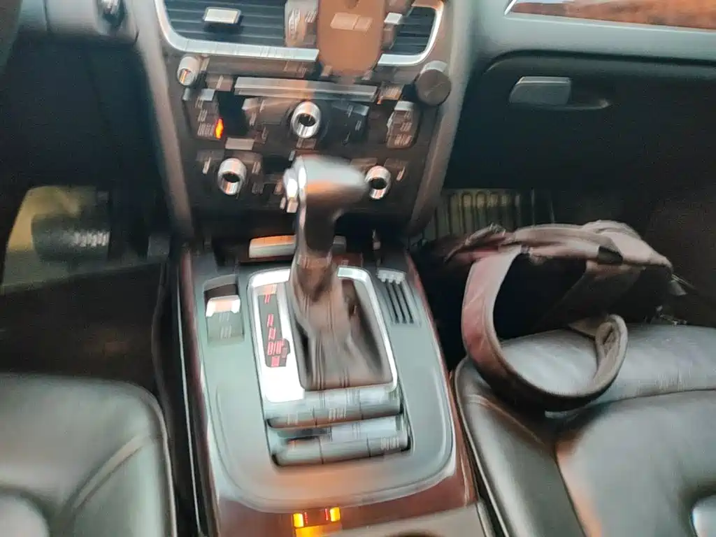 Audi A4L — миниатюра 14
