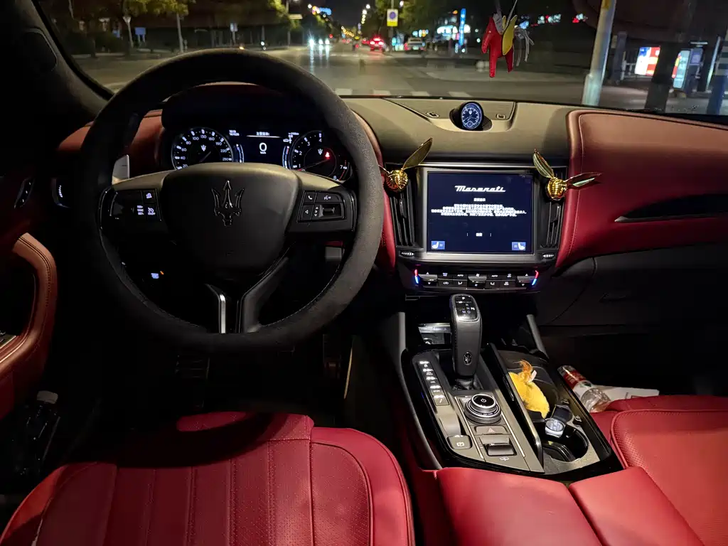 Maserati Levante — миниатюра 6