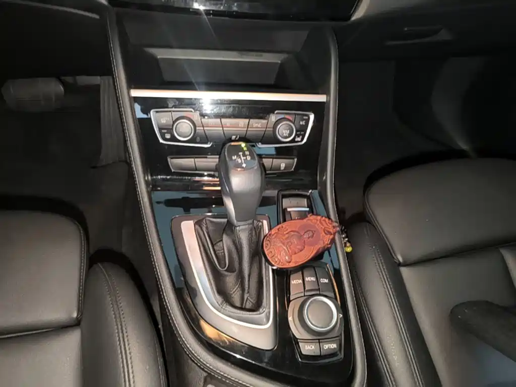 BMW 2 Series Active Tourer — миниатюра 14